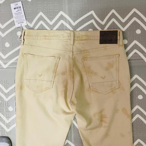 HUDSON Slim Straight Spotted Denim Jeans - Picture 7 of 8